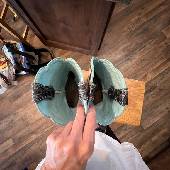 ARIAT Women’s size 9.5 boots Like new - Picture 6 of 6